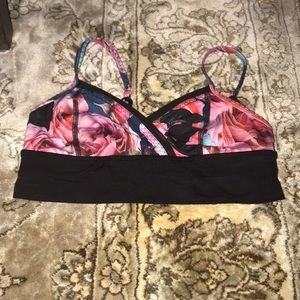 Floral Lululemon sports bra
